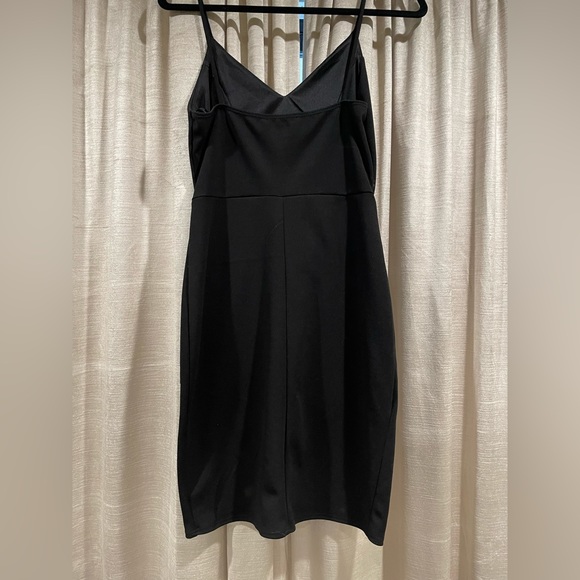 Lulus Balck Mini Dress - Picture 4 of 4